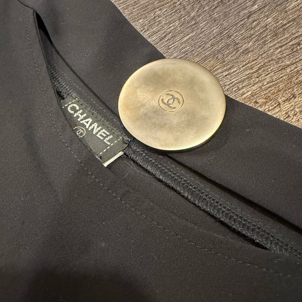 Vintage Chanel Pencil Skirt with CC Round Buckle Size 36